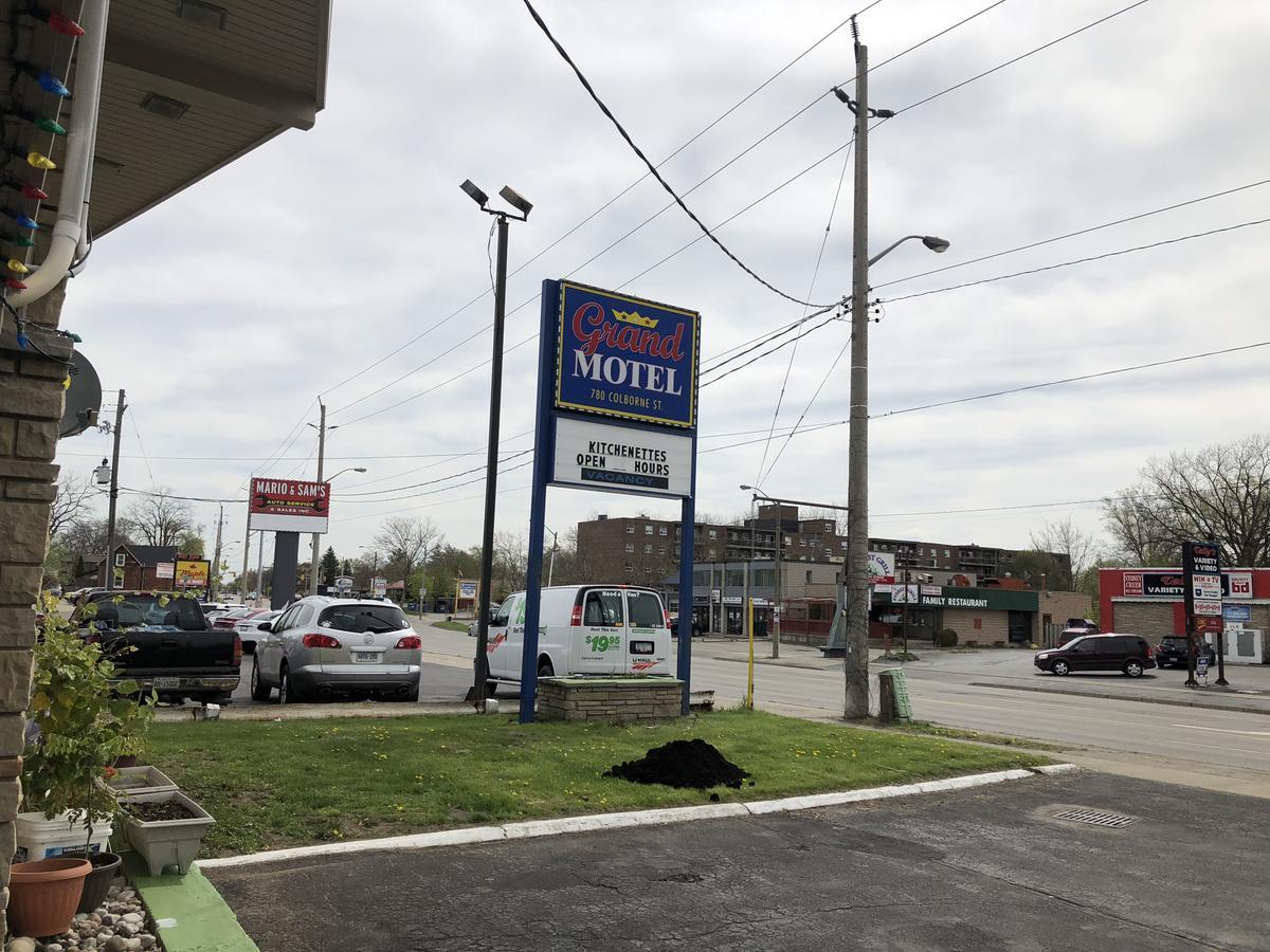 Grand Motel Brantford Exterior foto